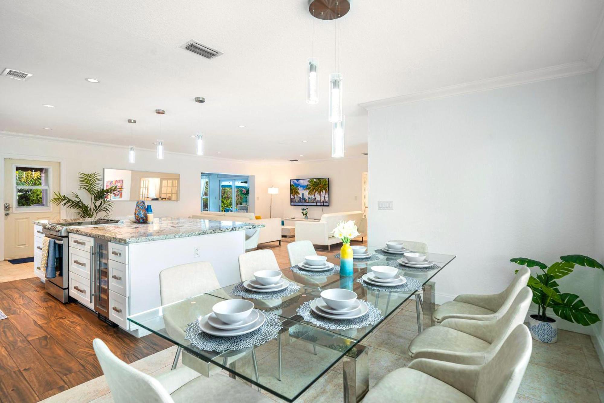 Family-Friendly Vacation Home In Biscayne Park, Close To Miami Sights Exterior photo