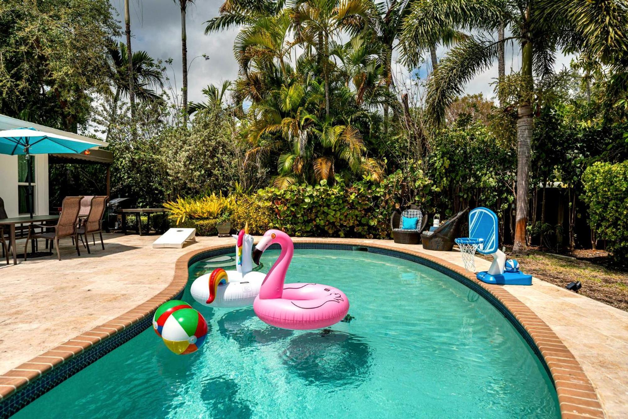 Family-Friendly Vacation Home In Biscayne Park, Close To Miami Sights Exterior photo