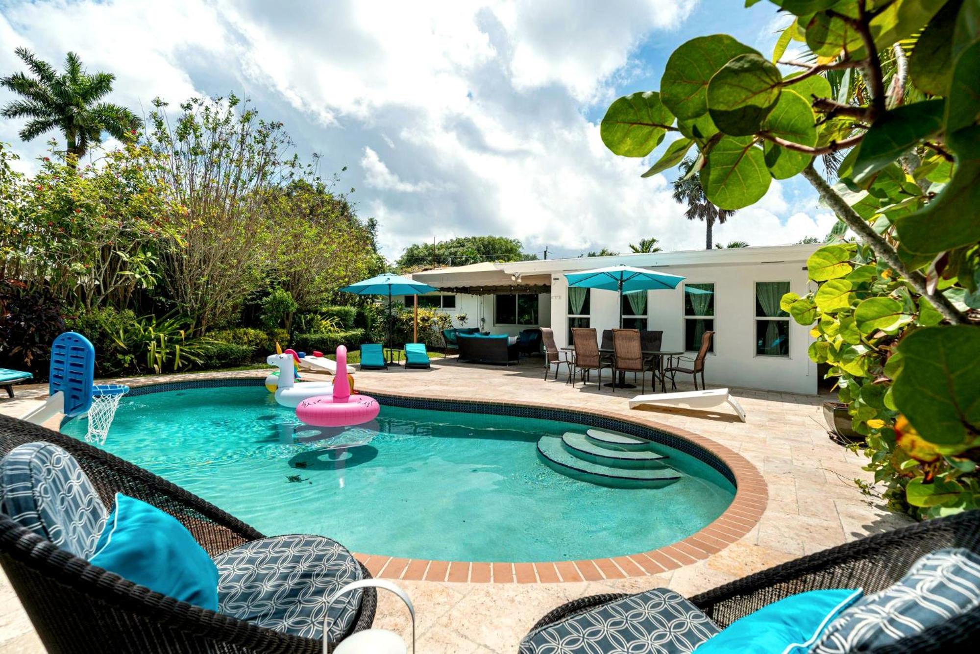 Family-Friendly Vacation Home In Biscayne Park, Close To Miami Sights Exterior photo