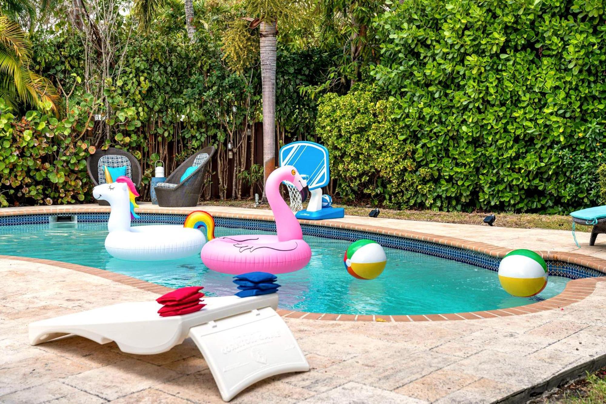 Family-Friendly Vacation Home In Biscayne Park, Close To Miami Sights Exterior photo